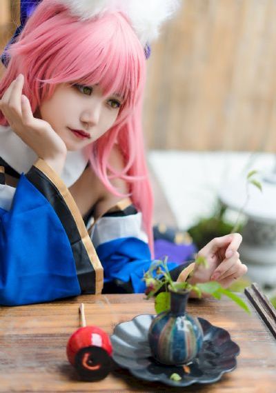 在线看片av三级片黄色片_十万网红美女美酱