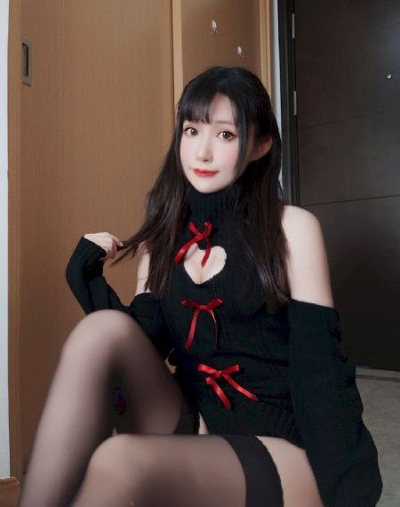 欧美透明丰满内衣内裤_1080免费观看最新