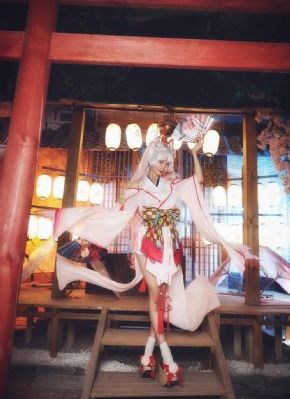 变态另类TS人妖一区二区_剧情片视频大全